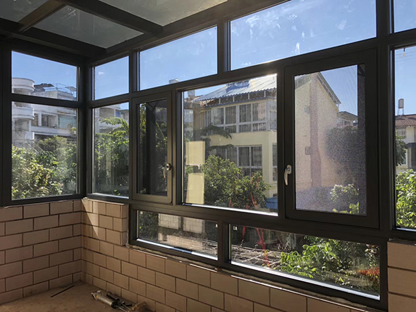 窗户漏雨问题解决方案——保护家居干燥温馨的有效措施